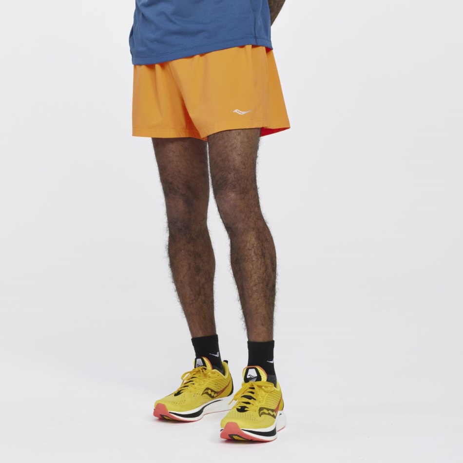 Depășește 3 Short Viziorange Saucony